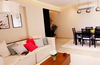 Apartment - 2 Bedrooms - 2 Bathrooms for rent in District 5 - 5th Settlement Compounds - The 5th Settlement - New Cairo City - Cairo