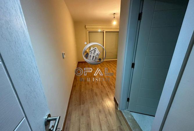 8199240 - Property Image 2