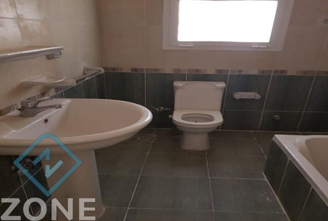 8379408 - Property Image 3