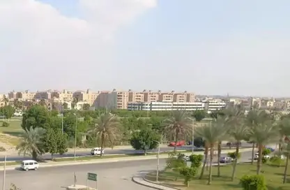 شقة - 3 غرف نوم - 2 حمامات للبيع في شارع مصطفي صادق الرافعي - الحي التاسع - مدينة العبور - القليوبية