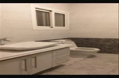 Apartment - 2 Bedrooms - 2 Bathrooms for sale in Heliopolis - Masr El Gedida - Cairo