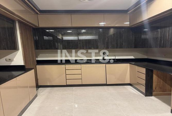 7971021 - Property Image 2