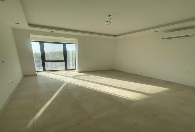 7987875 - Property Image 3