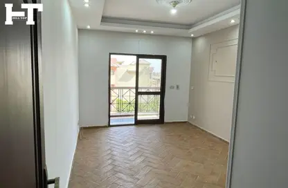 Apartment - 3 Bedrooms - 2 Bathrooms for sale in Hay El Ashgar - Al Wahat Road - 6 October City - Giza