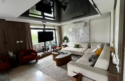 Apartment - 2 Bedrooms - 2 Bathrooms for sale in Taj City - 5th Settlement Compounds - The 5th Settlement - New Cairo City - Cairo