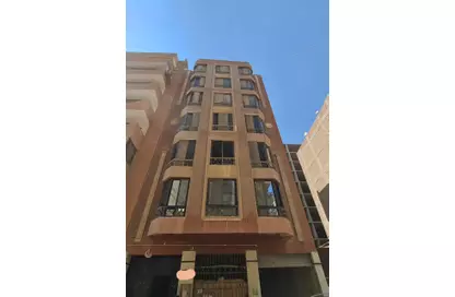 مجمع سكني للبيع في شارع جامع صقر قريش - المعادي الجديدة - حي المعادي - القاهرة