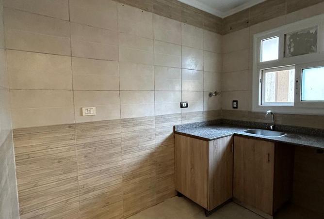 8283000 - صورة العقار 3