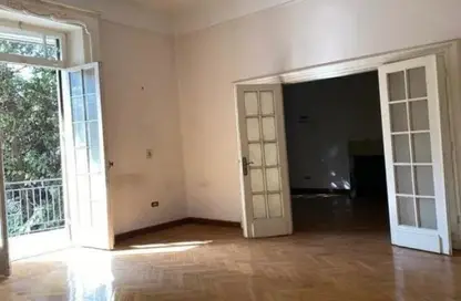 شقة - 3 غرف نوم - 2 حمامات للبيع في الزمالك - القاهرة شقة - 3 غرف نوم - 2 حمامات للبيع في الزمالك - القاهرة