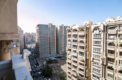 شقة - 3 غرف نوم - 2 حمامات للبيع في شارع زكي رجب - سموحة - حي شرق - الاسكندرية