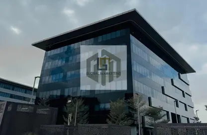 طابق كامل - استوديو - 7 حمامات للايجار في كايرو فيستيفال سيتى - المستثمرين الشمالية - مدينة القاهرة الجديدة - القاهرة