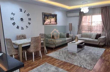 Apartment - 2 Bedrooms - 1 Bathroom for rent in Talaat Mostafa St. - Rehab City Second Phase - Al Rehab - New Cairo City - Cairo
