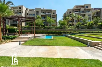 Apartment - 2 Bedrooms - 2 Bathrooms for sale in Swan Lake Residence - 5th Settlement Compounds - The 5th Settlement - New Cairo City - Cairo