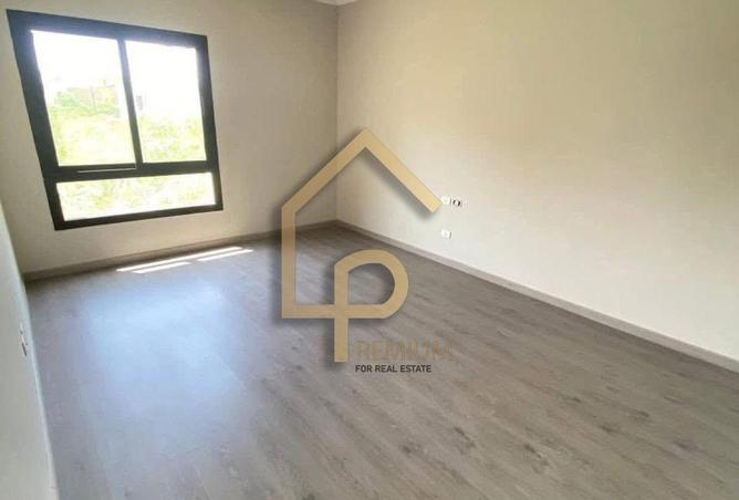 8009910 - Property Image 2