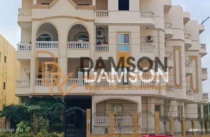 Apartment - 3 Bedrooms - 3 Bathrooms for sale in El Nady District - Shorouk City - Cairo