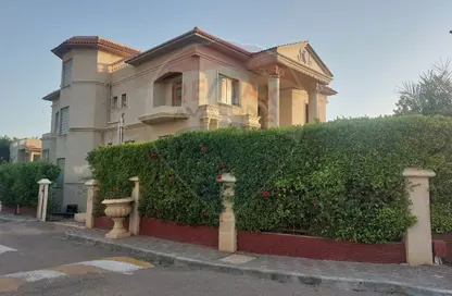 فيلا - 8 غرف نوم - 7 حمامات للبيع في كينج مريوط - حي العامرية - الاسكندرية