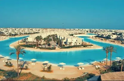 شاليه - 2 غرف نوم - 2 حمامات للبيع في ازها الساحل الشمالي - راس الحكمة - الساحل الشمالي