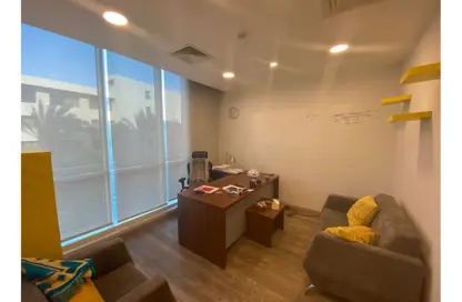 مساحات مكتبية - استوديو - 1 حمام للبيع في كابيتال بيزنس بارك - محور 26 يوليو - الشيخ زايد - الجيزة