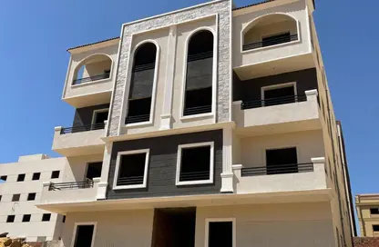Apartment - 3 Bedrooms - 2 Bathrooms for sale in New Narges - New Cairo City - Cairo