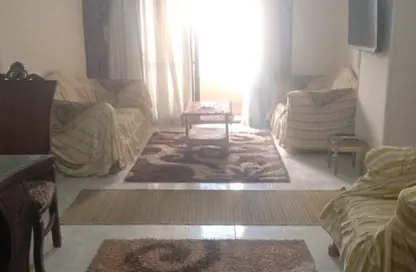 Apartment - 2 Bedrooms - 1 Bathroom for rent in Tabarak - Zahraa El Maadi - Hay El Maadi - Cairo