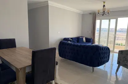 شقة - 3 غرف نوم - 2 حمامات للايجار في پريڤادو - مدينتي - القاهرة