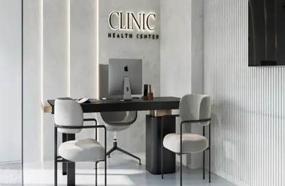 Clinic - Studio - 1 Bathroom for sale in The Gate Plaza Mall - 10th District - Sheikh Zayed City - Giza