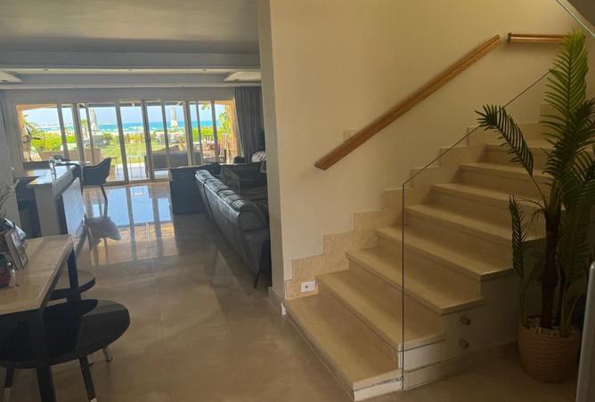 8232368 - Property Image 3