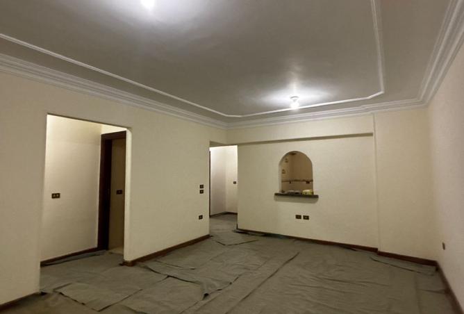 8543991 - Property Image 2