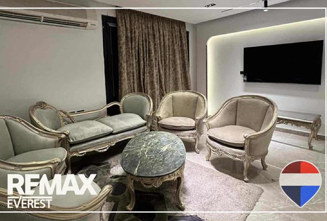 8376160 - Property Image 3