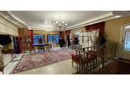 Apartment - 3 Bedrooms - 3 Bathrooms for rent in Area E - Ganoob El Acadimia - New Cairo City - Cairo
