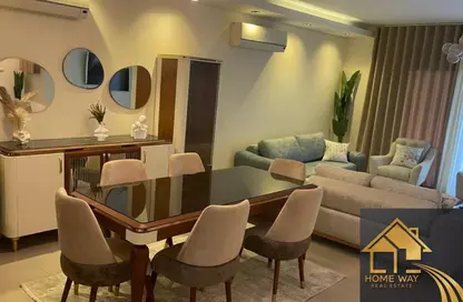 Townhouse - 2 Bedrooms - 3 Bathrooms for rent in The Residences - Hyde Park - New Cairo City - Cairo