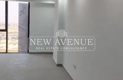 Office Space - Studio - 1 Bathroom for rent in Hyde Park Business District Mall - South Teseen St. - The 5th Settlement - New Cairo City - Cairo