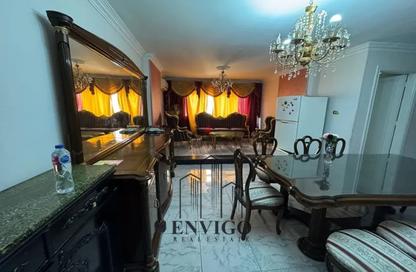 Apartment - 2 Bedrooms - 1 Bathroom for sale in Abdel Hafiz Ahmed St. - 8th Zone - Nasr City - Cairo