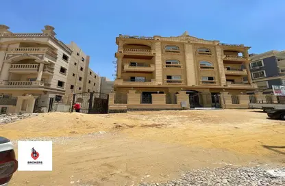 Duplex - 5 Bedrooms - 5 Bathrooms for sale in Mountain View Executive - Al Andalus District - New Cairo City - Cairo