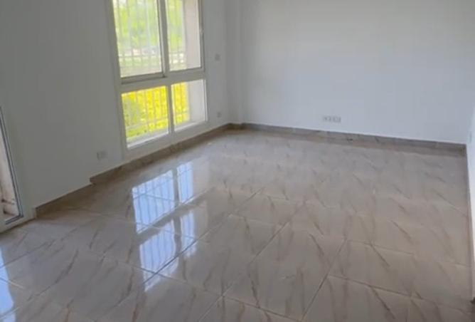 8198090 - Property Image 2