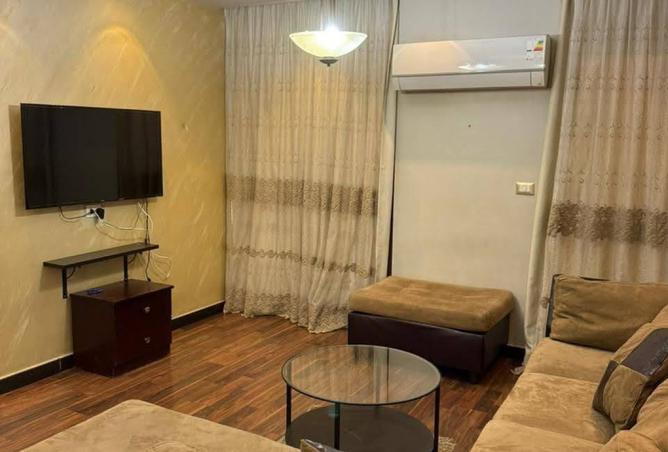 8240949 - Property Image 3