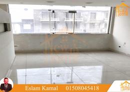 Apartment - 5 bedrooms - 3 bathrooms for للايجار in Abo Qir St. - Cleopatra - Hay Sharq - Alexandria