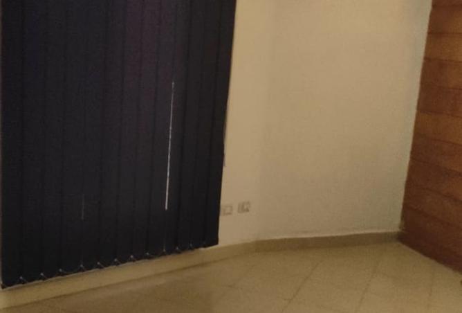 8008588 - Property Image 3