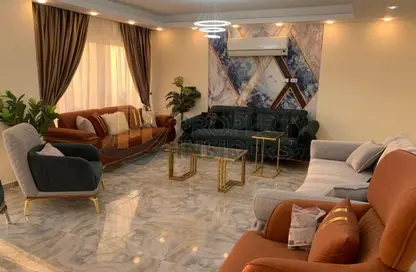 Apartment - 3 Bedrooms - 3 Bathrooms for rent in Abd Al Aziz Aal Seoud St. - El Manial - Hay El Manial - Cairo