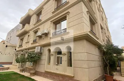 Villa - 7+ Bedrooms - 7+ Bathrooms for sale in Al Bostan St. - 9th District - Sheikh Zayed City - Giza