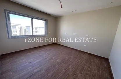 Apartment - 3 Bedrooms - 3 Bathrooms for rent in Hyde Park - New Cairo City - Cairo