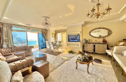 Apartment - 3 Bedrooms - 2 Bathrooms for sale in Miami - Hay Awal El Montazah - Alexandria