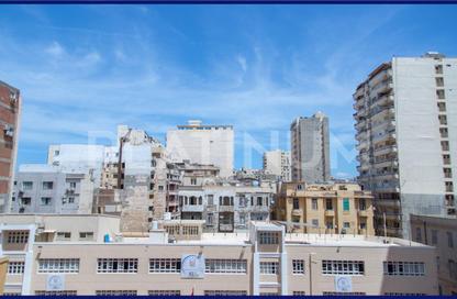 Apartment - 3 Bedrooms - 3 Bathrooms for sale in Shayboub St. - Cleopatra - Hay Sharq - Alexandria