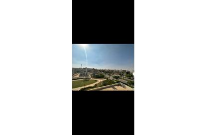 فيلا - 5 غرف نوم - 6 حمامات للبيع في كايرو فيستيفال سيتى - المستثمرين الشمالية - مدينة القاهرة الجديدة - القاهرة