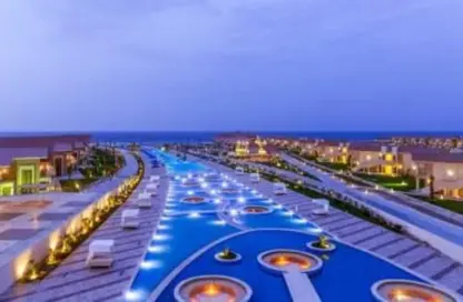 Townhouse - 4 Bedrooms - 3 Bathrooms for sale in Mountain View - Ras Al Hekma - North Coast