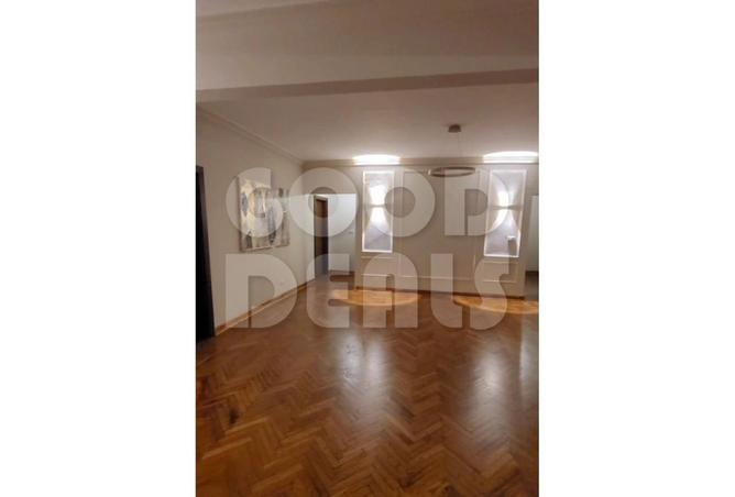 8562271 - Property Image 2