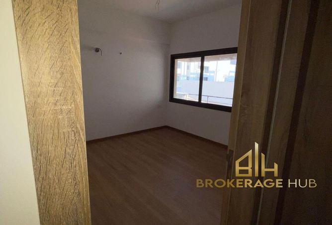 8238245 - Property Image 3