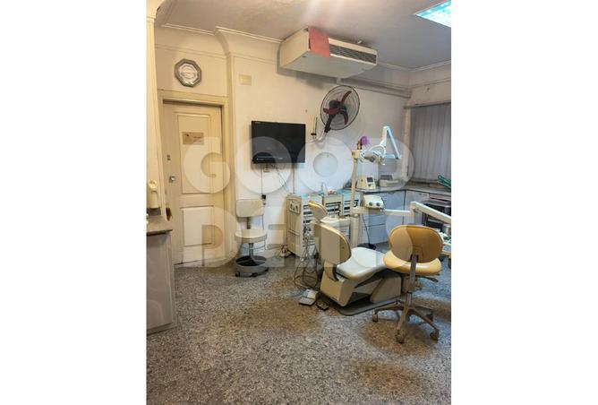 8252041 - Property Image 2