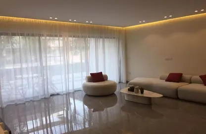 Apartment - 2 Bedrooms - 2 Bathrooms for sale in Lake View Residence - 5th Settlement Compounds - The 5th Settlement - New Cairo City - Cairo