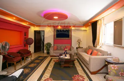 Apartment - 4 Bedrooms - 2 Bathrooms for sale in Saba Basha - Hay Sharq - Alexandria