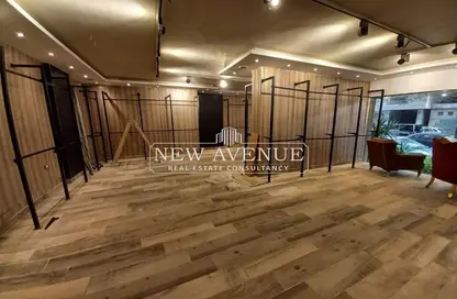 Retail - Studio - 1 Bathroom for rent in Degla Square - Degla - Hay El Maadi - Cairo